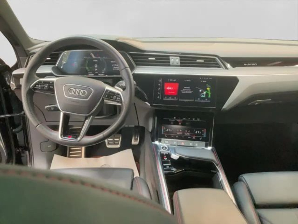 Audi Q8 e-tron