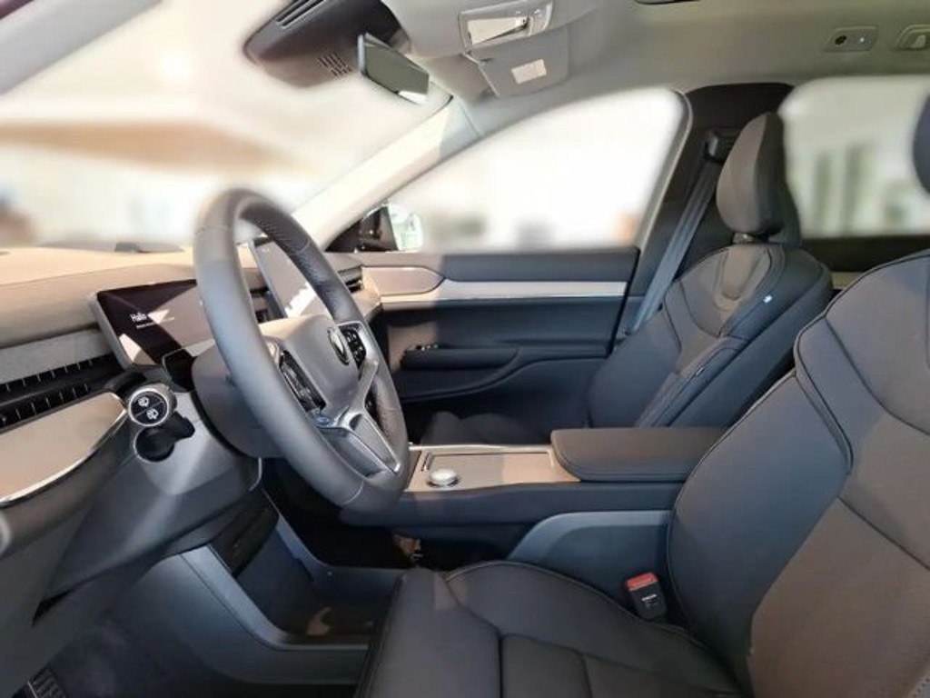 Volvo EX90