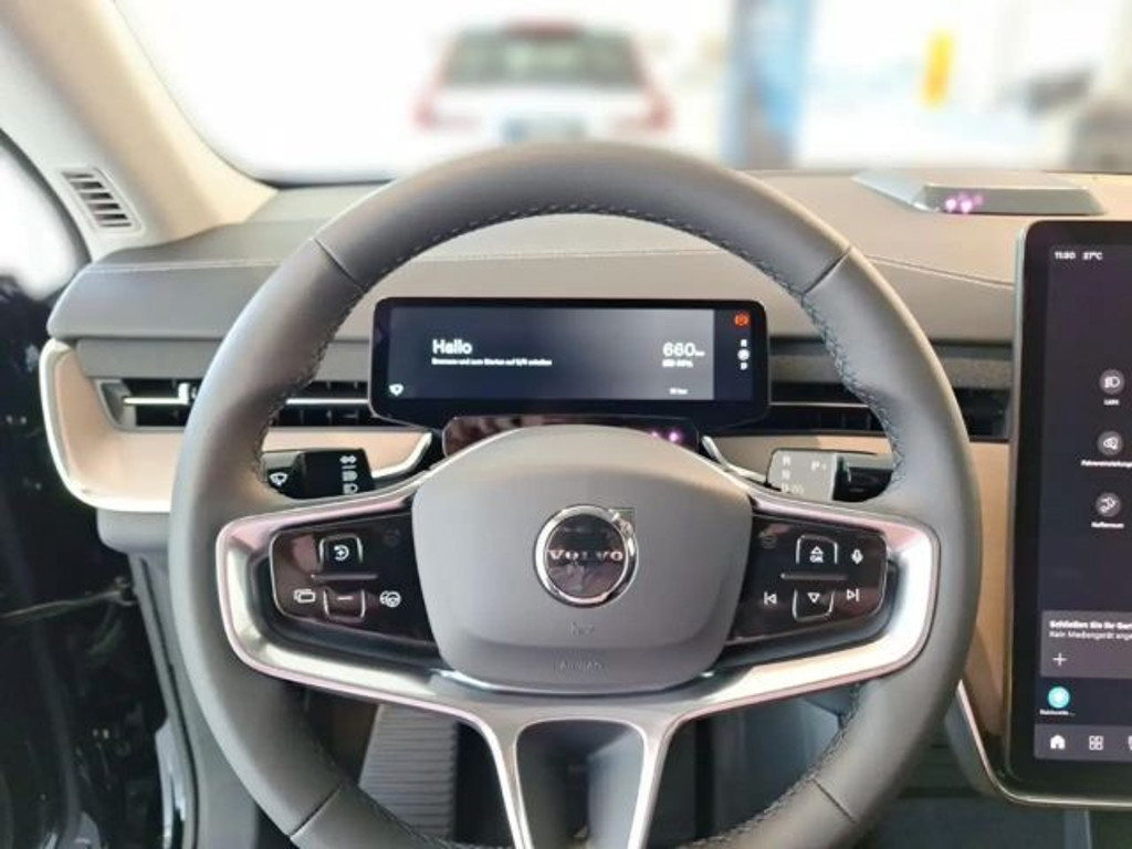 Volvo EX90