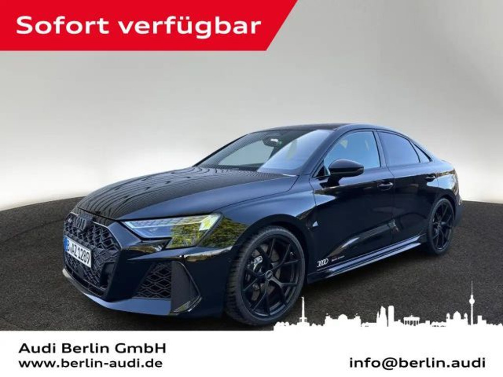 Audi RS3 Sedan S-Tronic