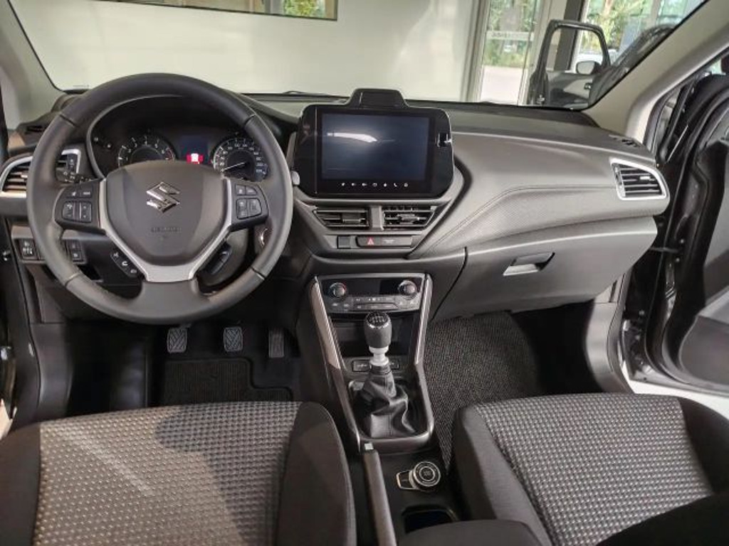 Suzuki S-Cross