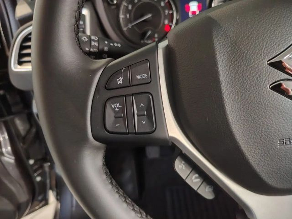 Suzuki S-Cross