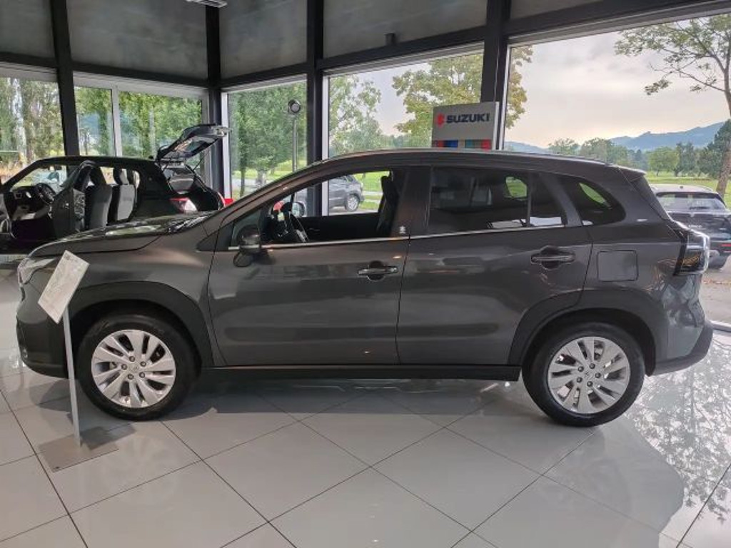 Suzuki S-Cross