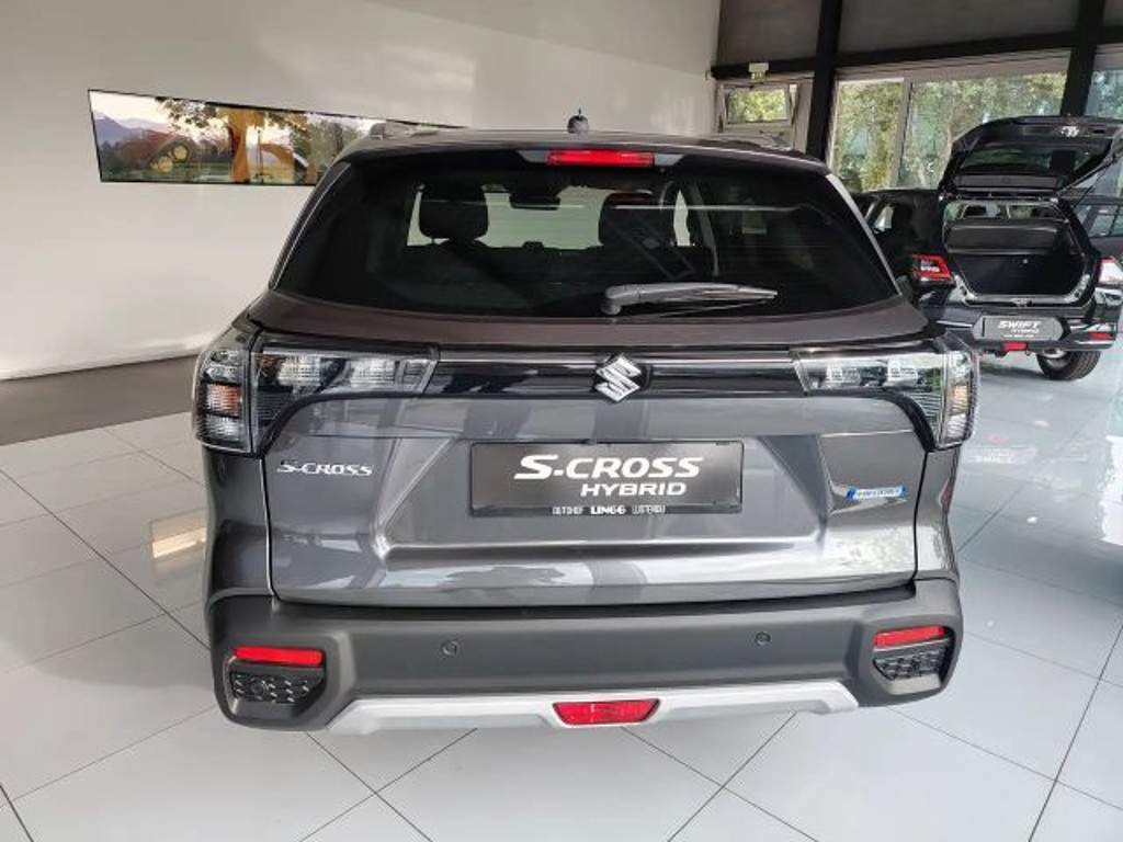 Suzuki S-Cross