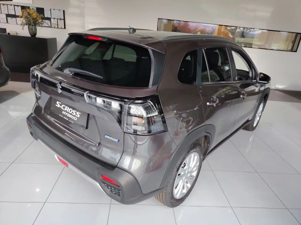 Suzuki S-Cross