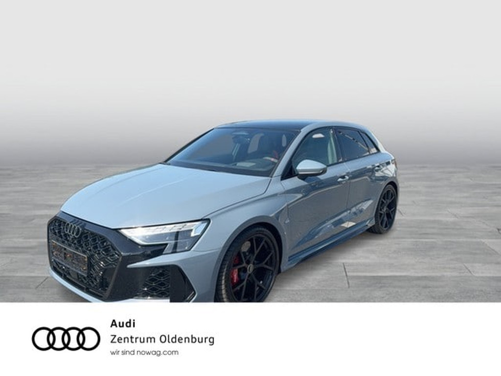 Audi RS3 Sportback Quattro S-Tronic