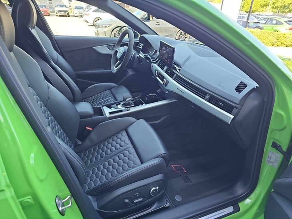 Audi RS4