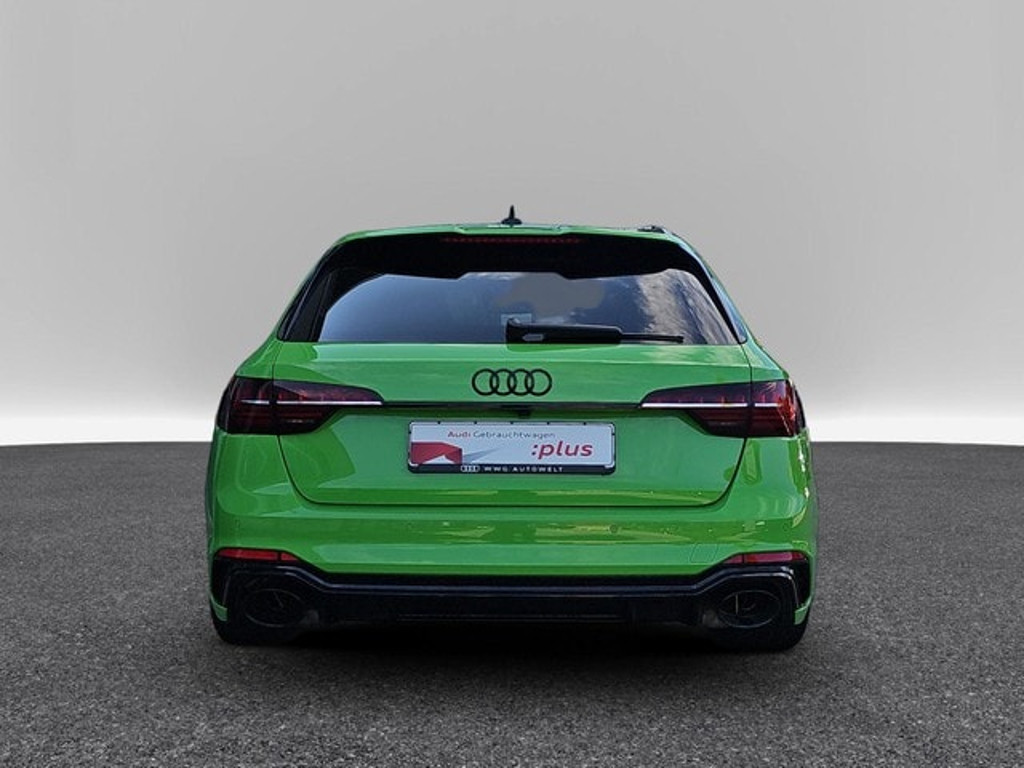 Audi RS4