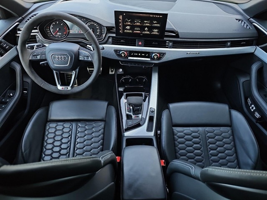Audi RS4