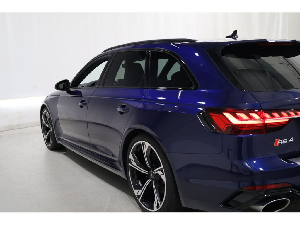 Audi RS4