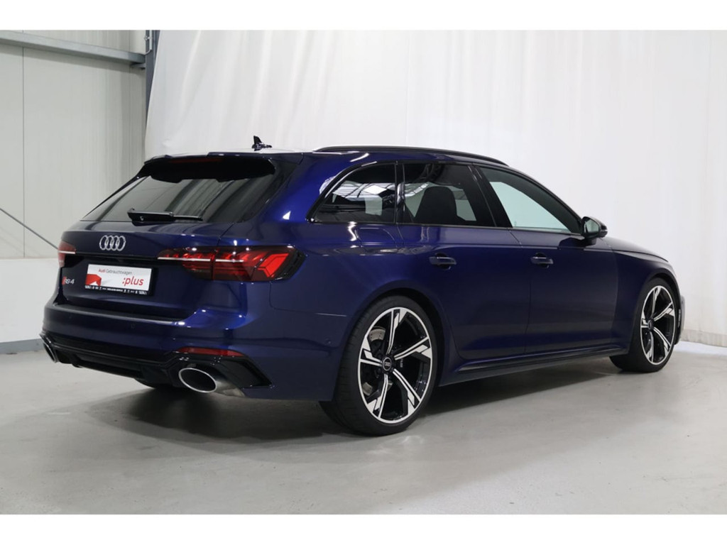 Audi RS4