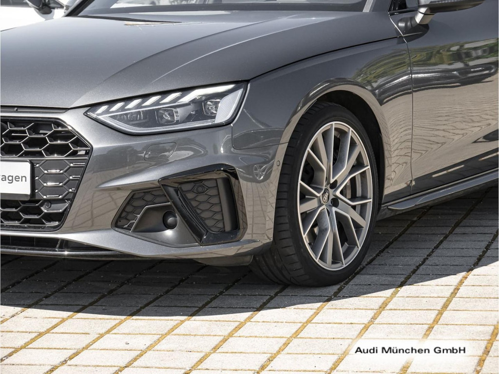 Audi S4