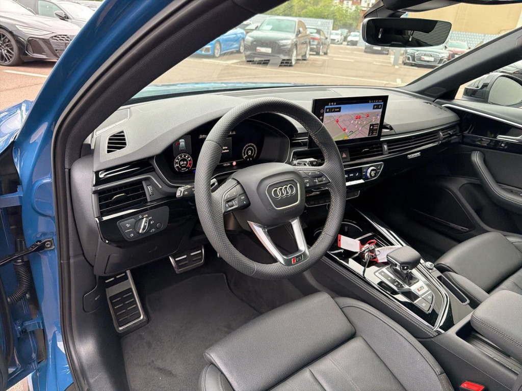 Audi RS4