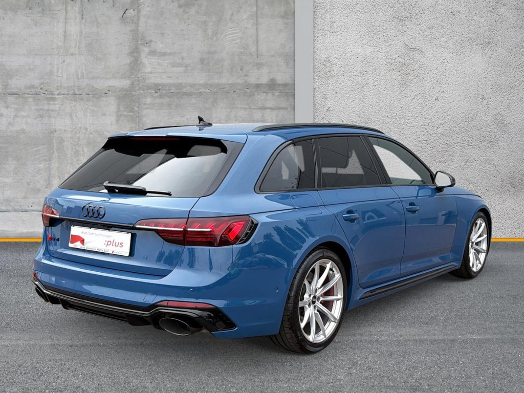 Audi RS4