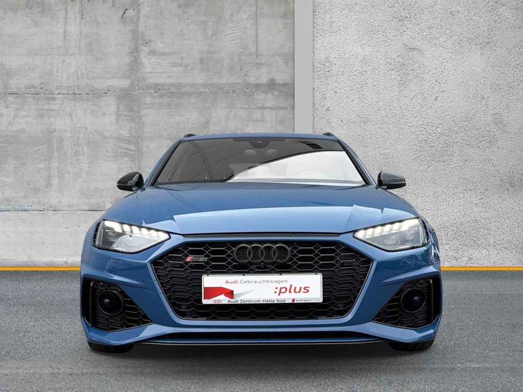 Audi RS4