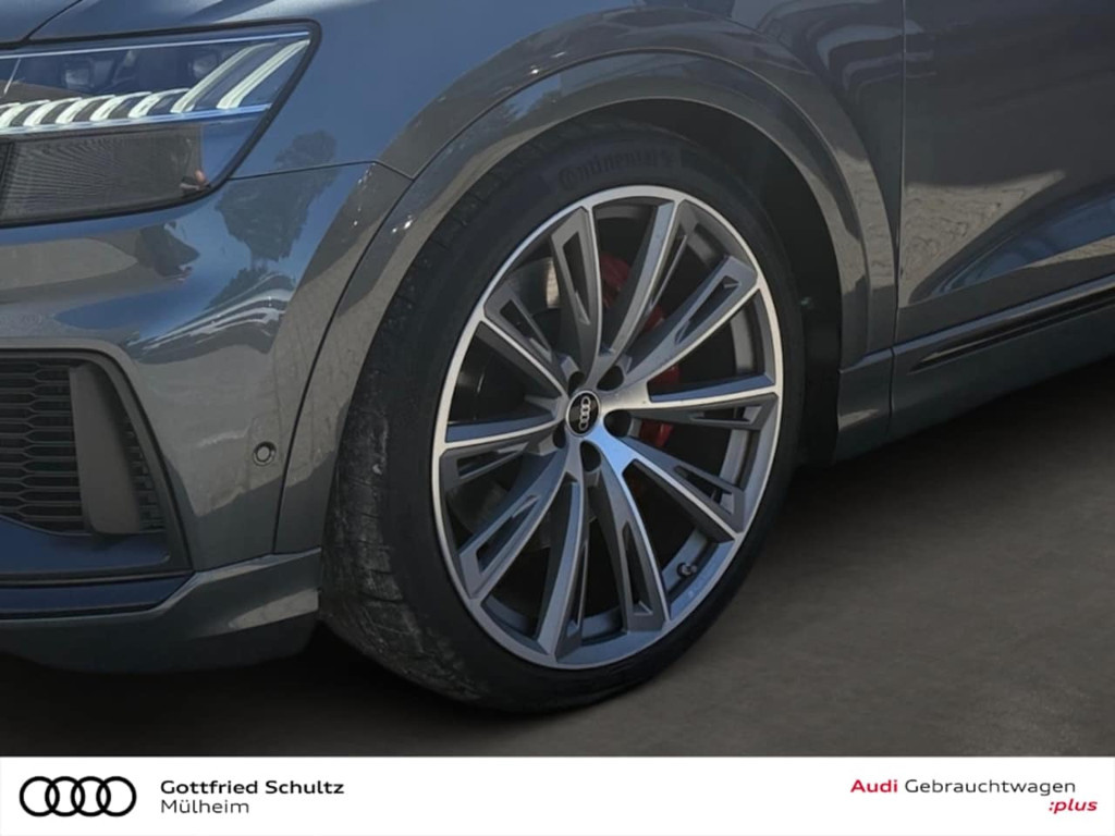 Audi SQ8