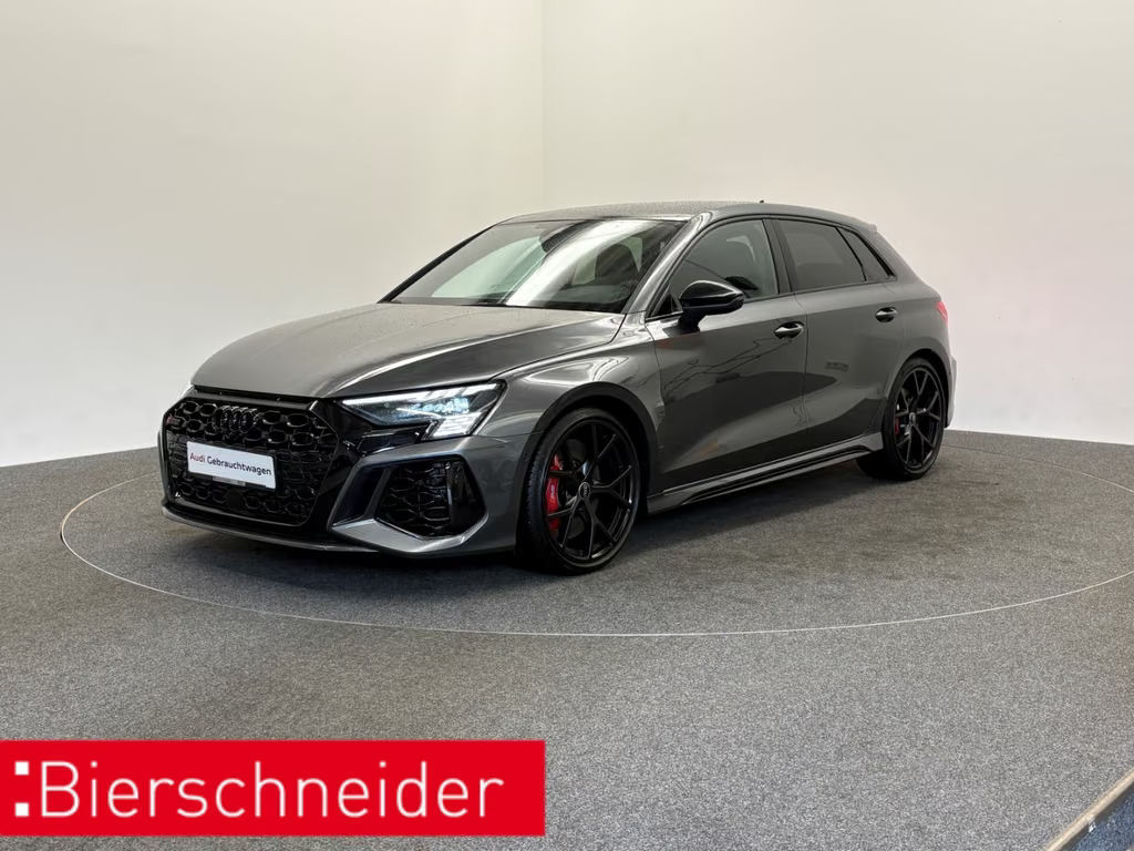 Audi RS3 Sportback Sedan