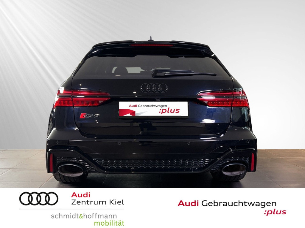 Audi RS6 Avant Quattro