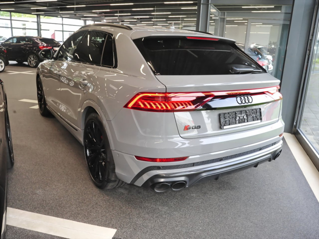 Audi SQ8