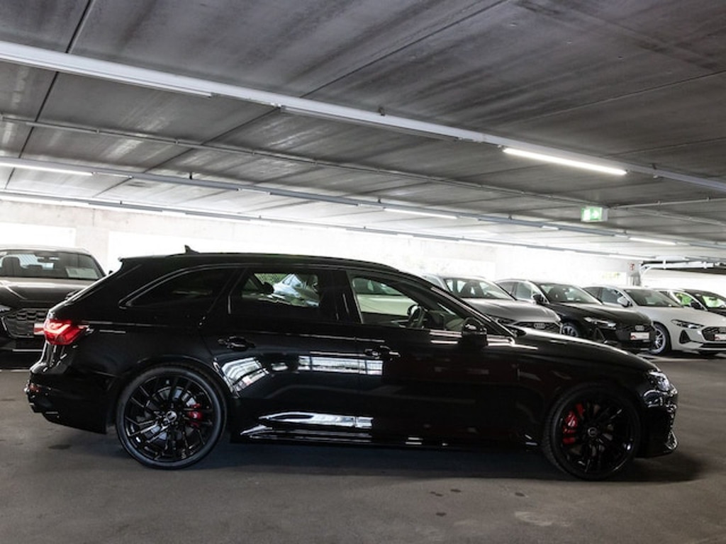 Audi RS4