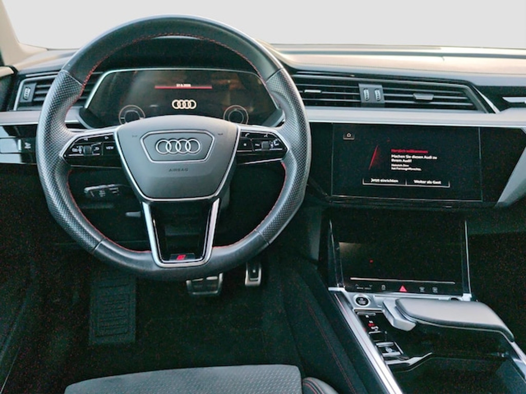 Audi Q8 e-tron