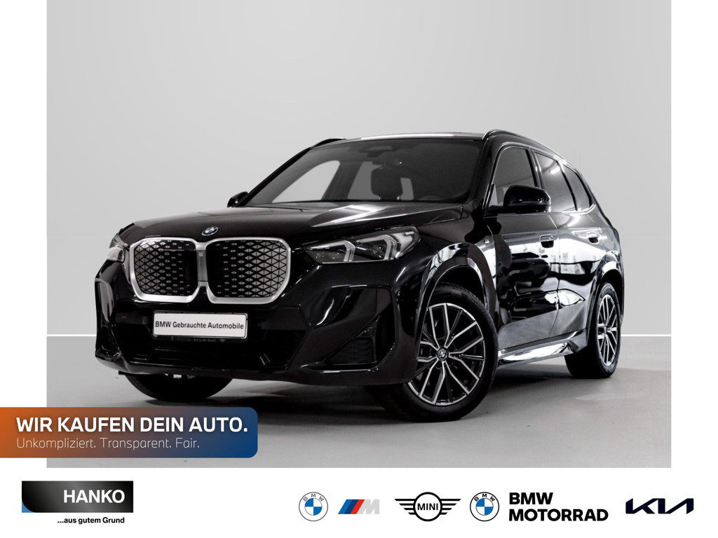 BMW iX1