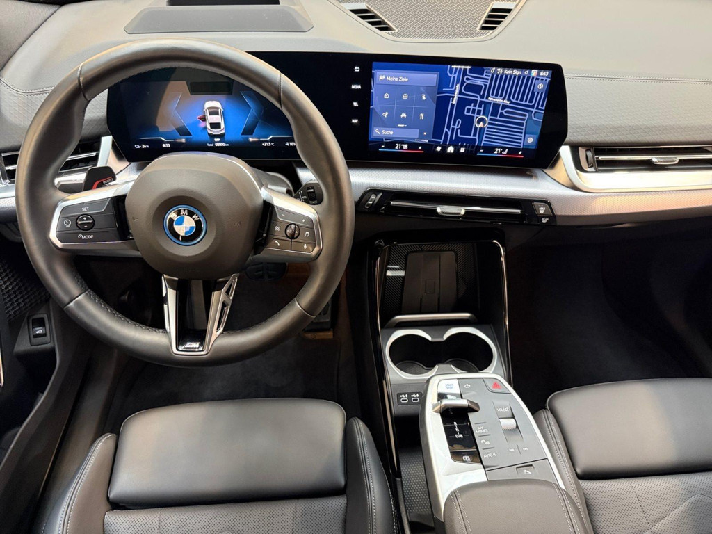 BMW iX2