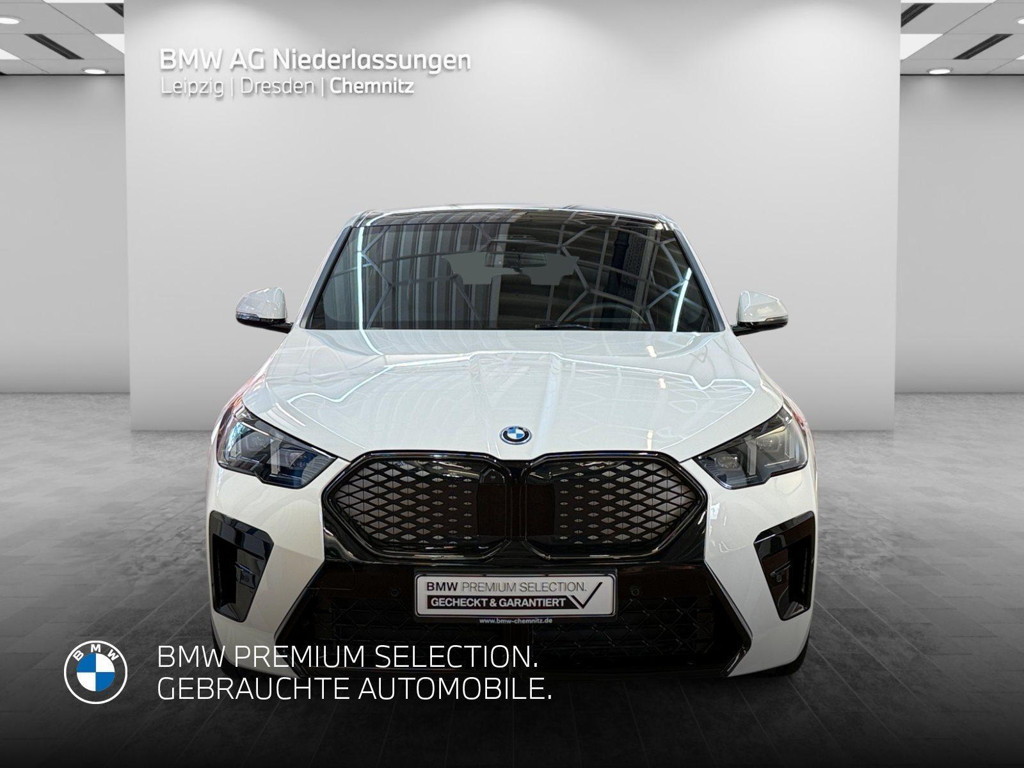 BMW iX2