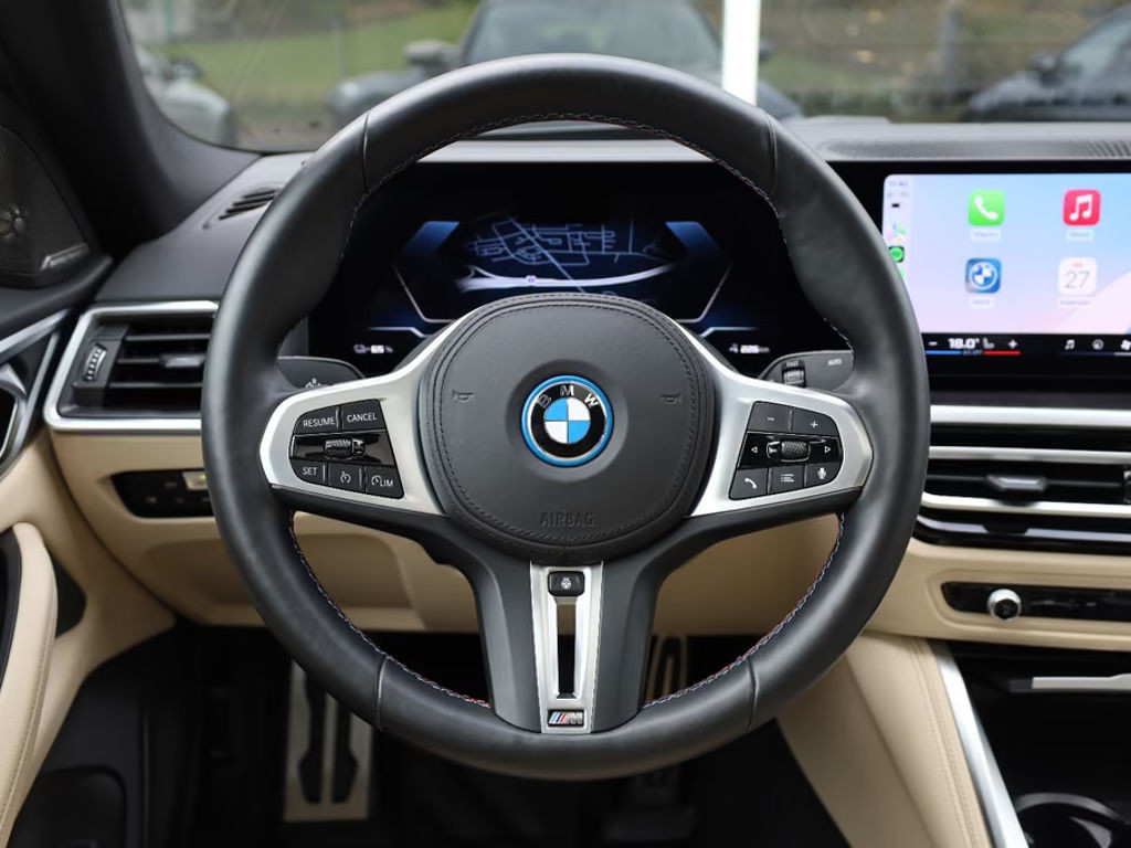 BMW i4