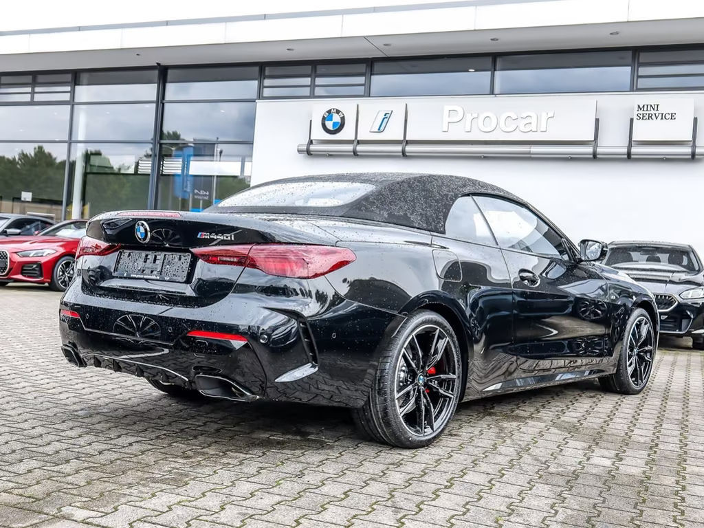 BMW M440