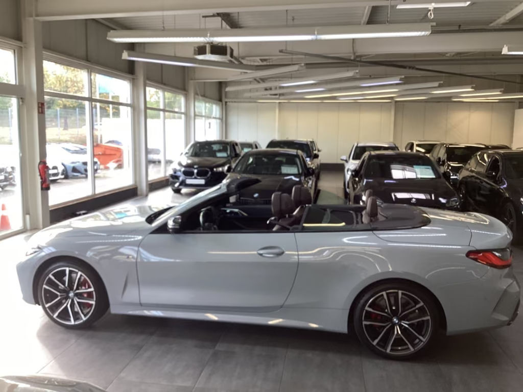 BMW M440
