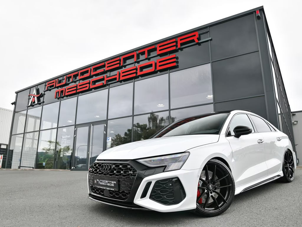 Audi RS3 Sedan
