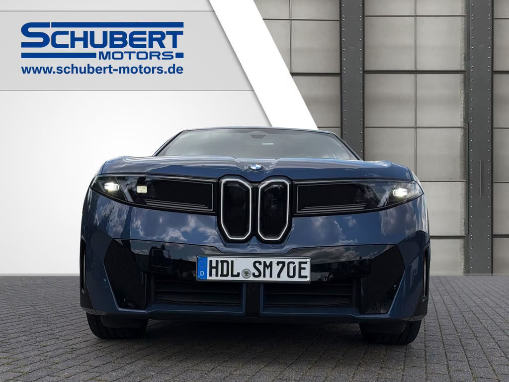 BMW iX3