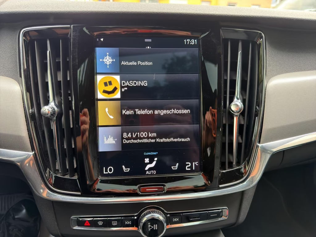 Volvo V90