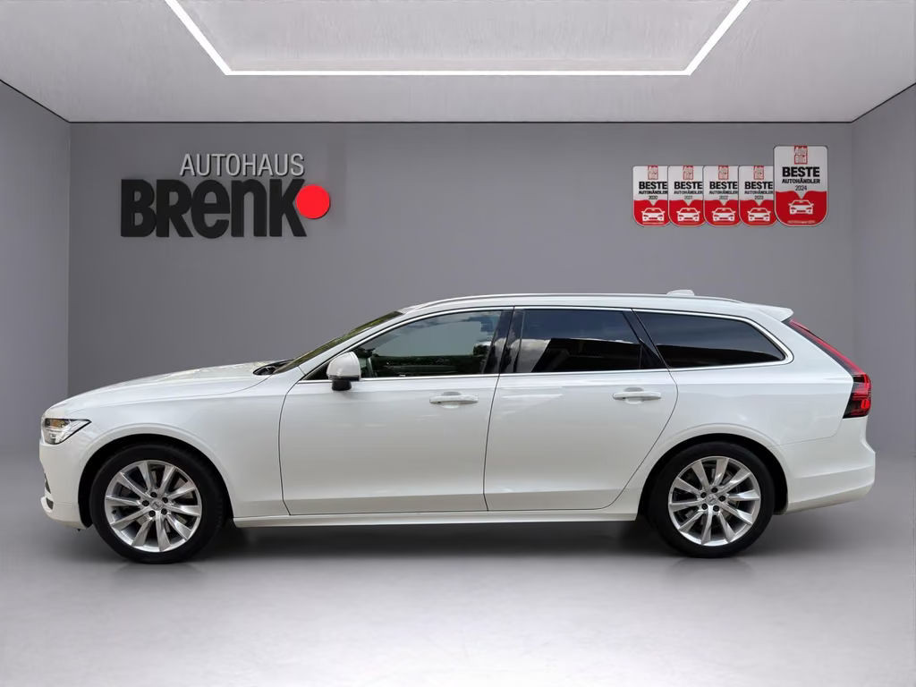 Volvo V90 Momentum