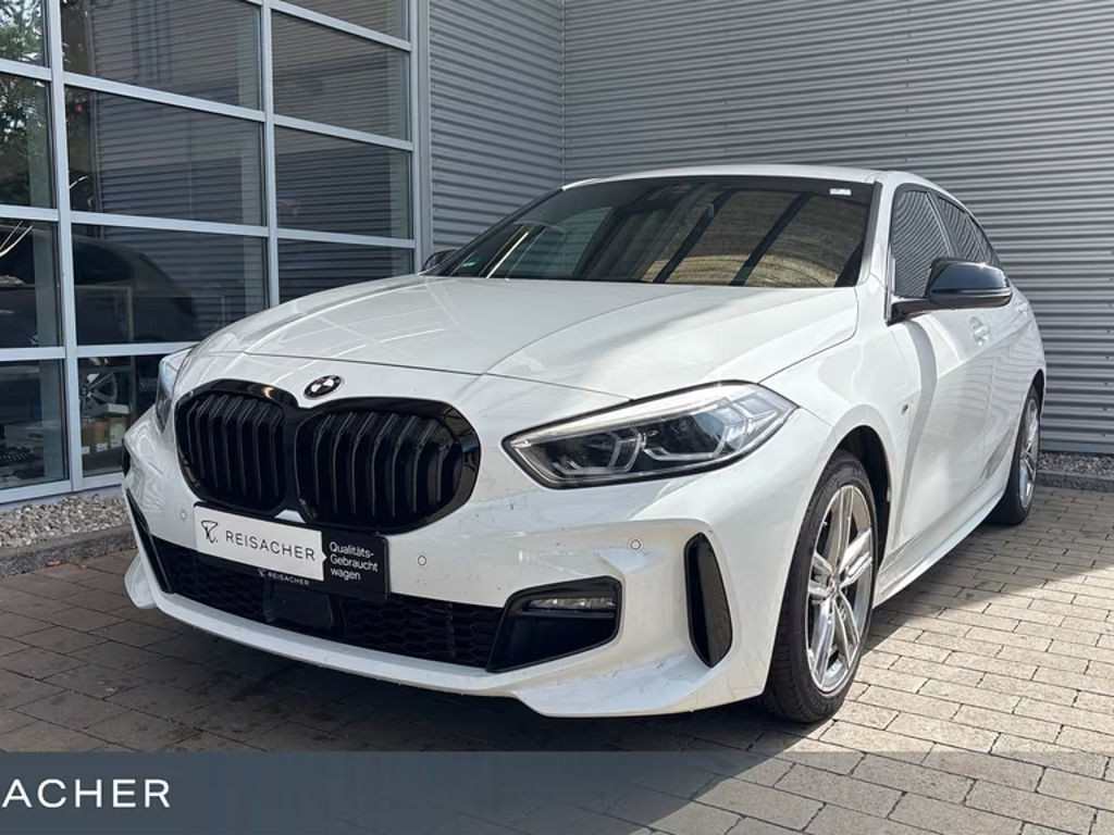 BMW 1 Serie 118 M-Sport Sedan 118i
