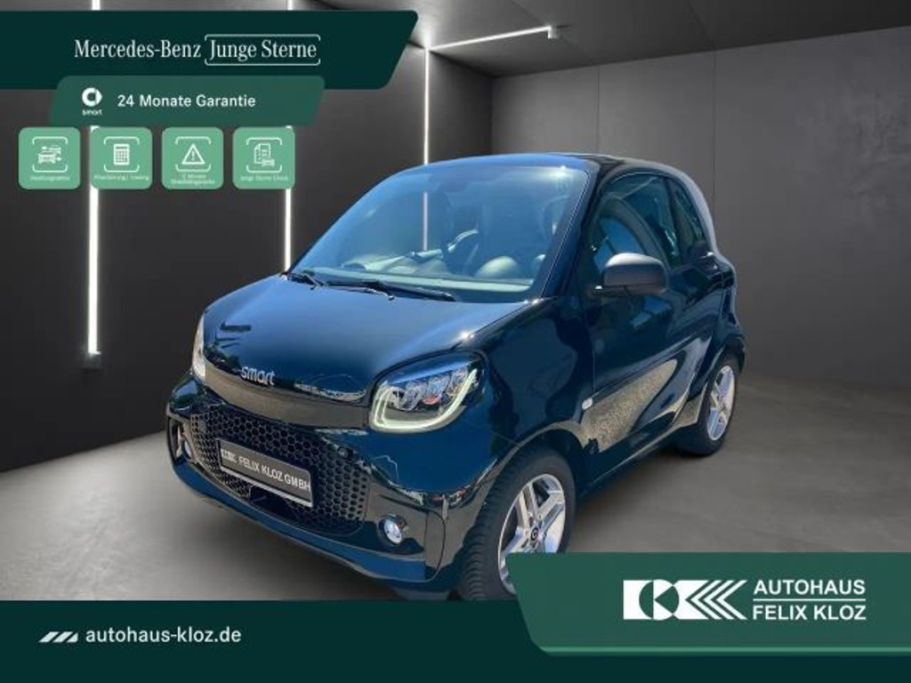 Smart EQ fortwo EQ fortwo Exclusive*Pano*Kamera*PDC*LED*22