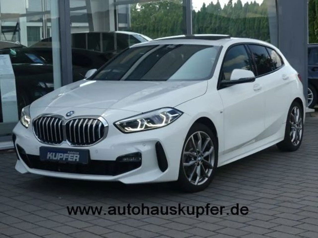 BMW 1 Serie 120 M-Sport Sedan 120i