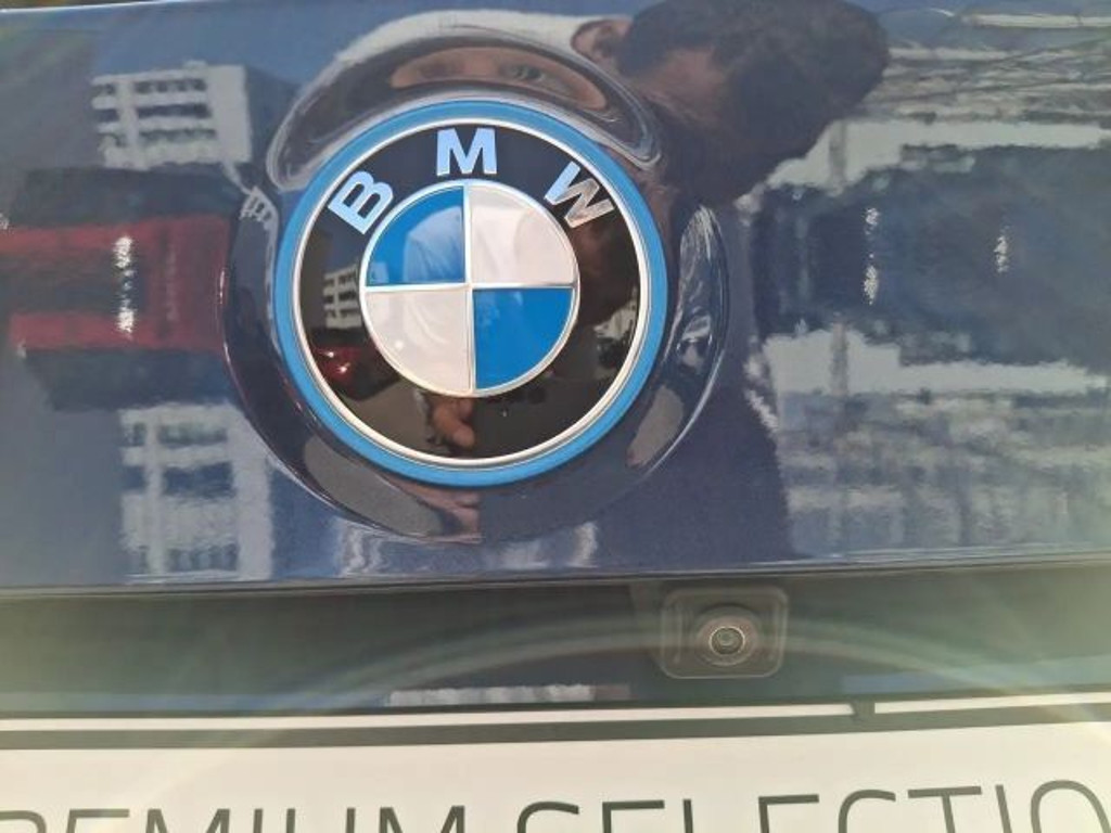 BMW iX3