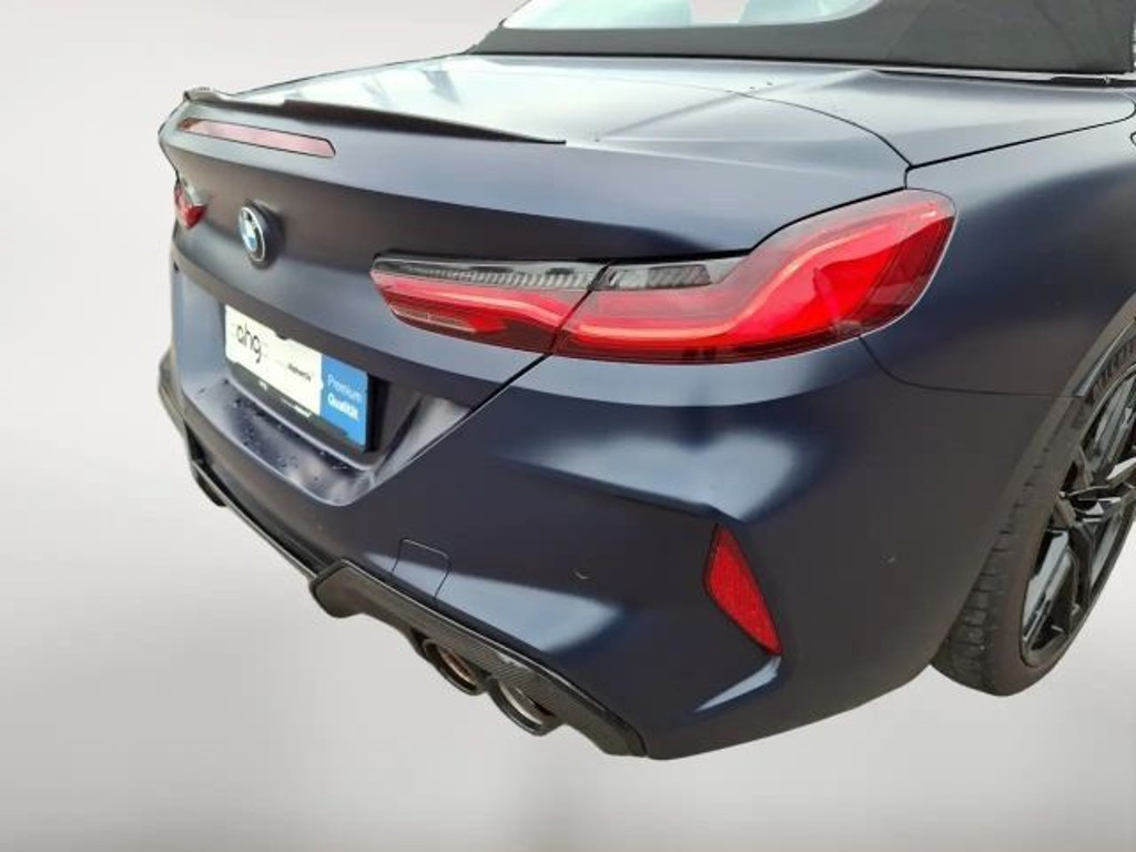 BMW M8