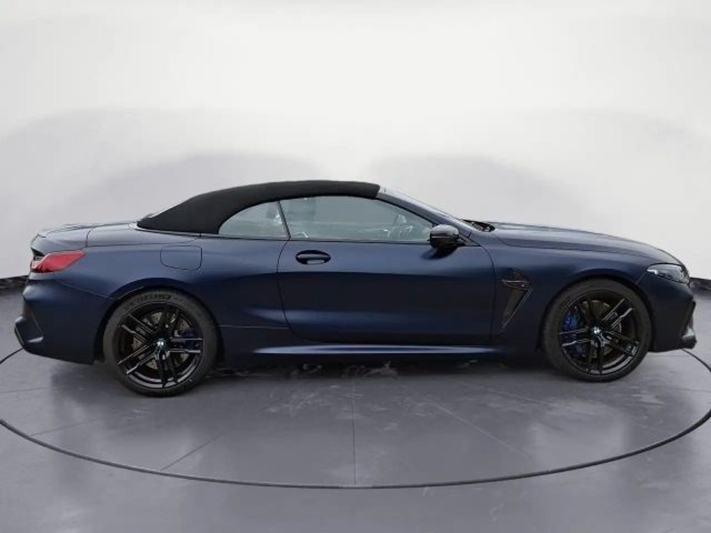 BMW M8
