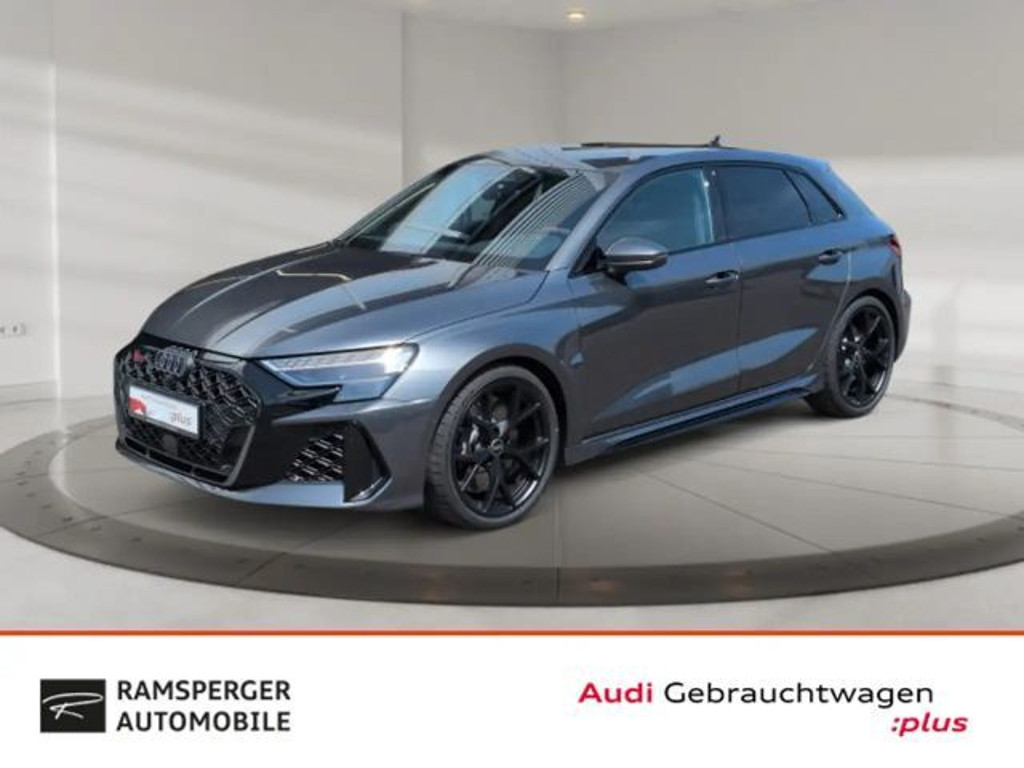 Audi RS3 Sedan