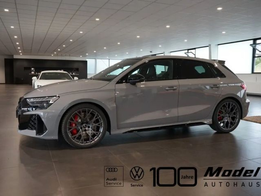 Audi RS3 Sportback Sedan