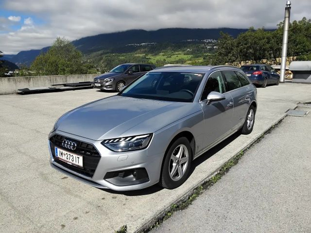 Audi A4 Avant 30 TDI