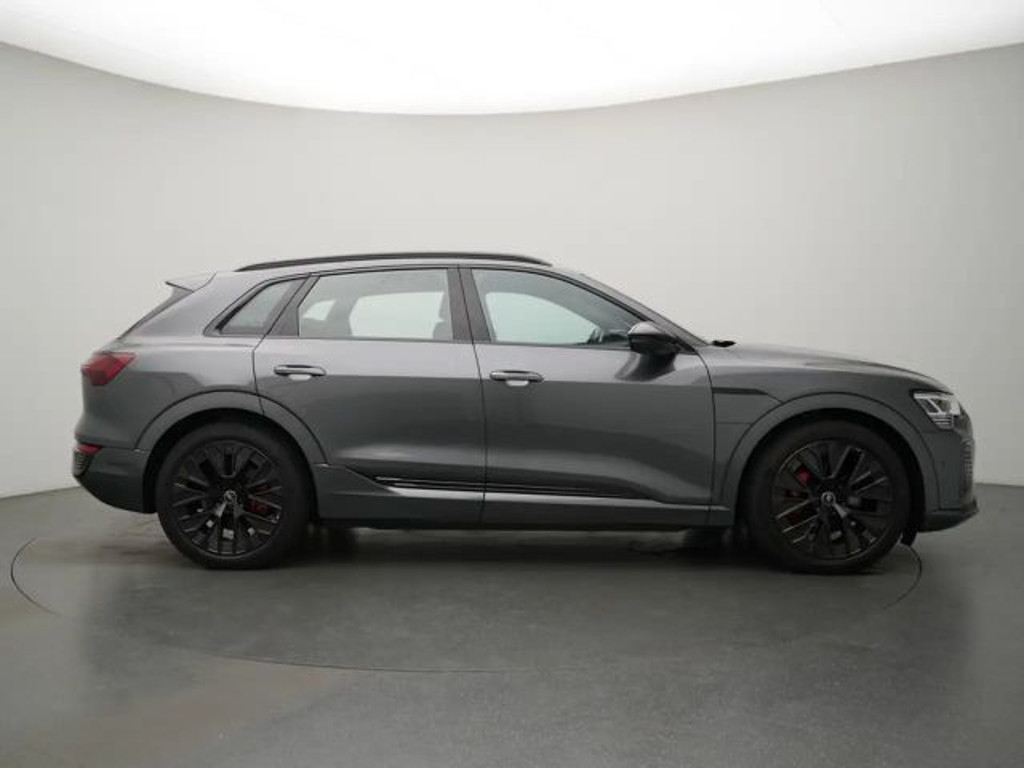 Audi Q8 e-tron Quattro S-Line