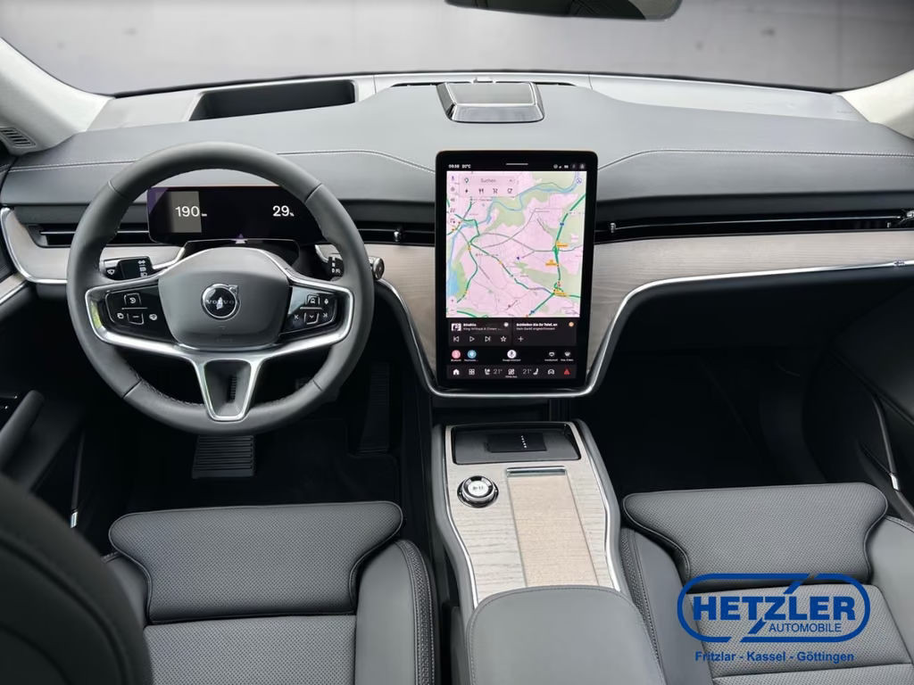 Volvo EX90