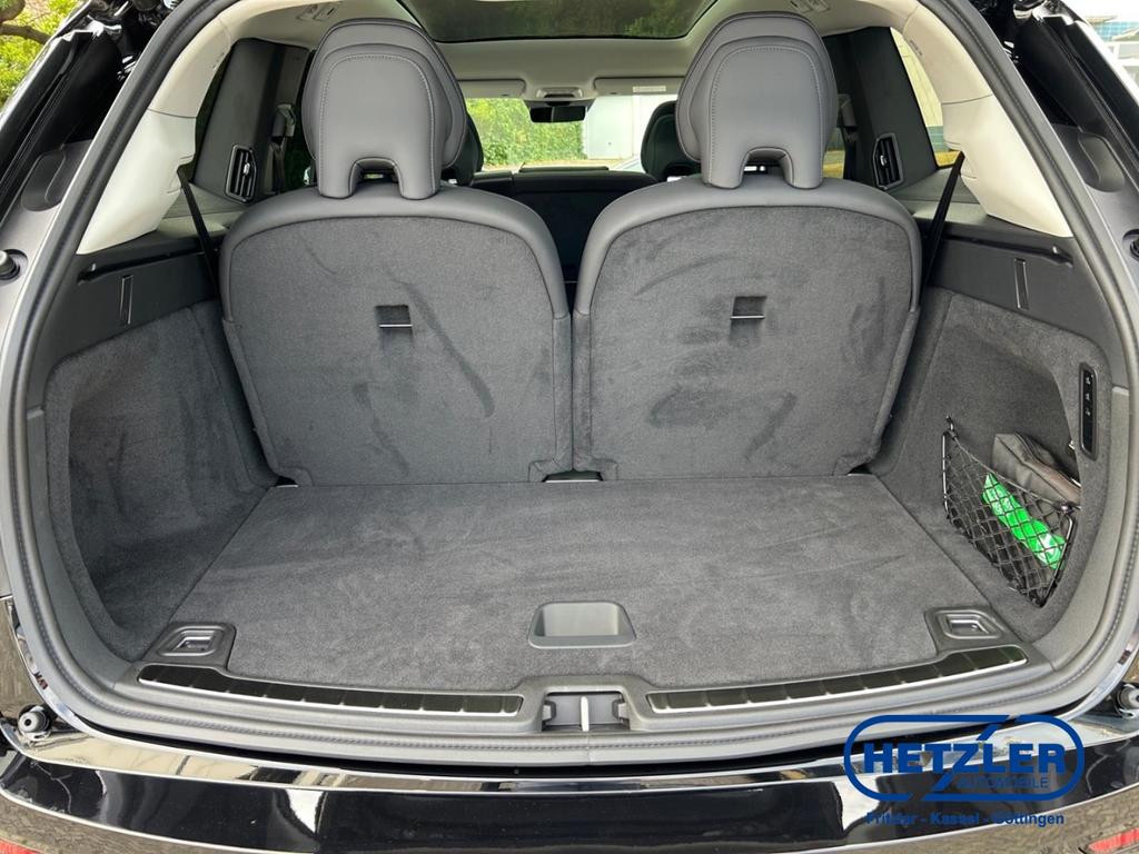 Volvo EX90