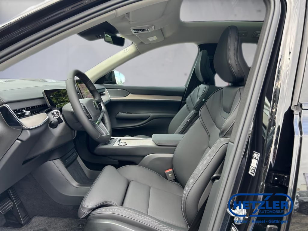 Volvo EX90