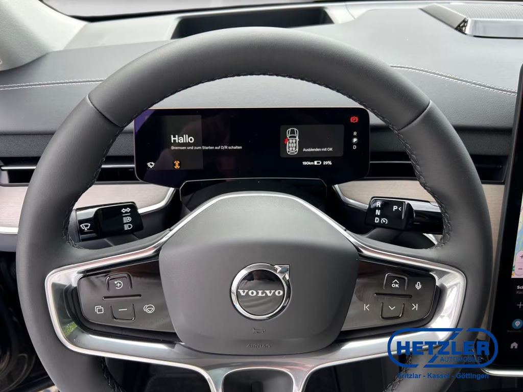 Volvo EX90
