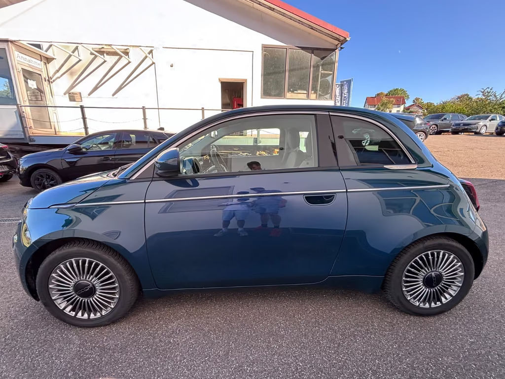 Fiat 500e